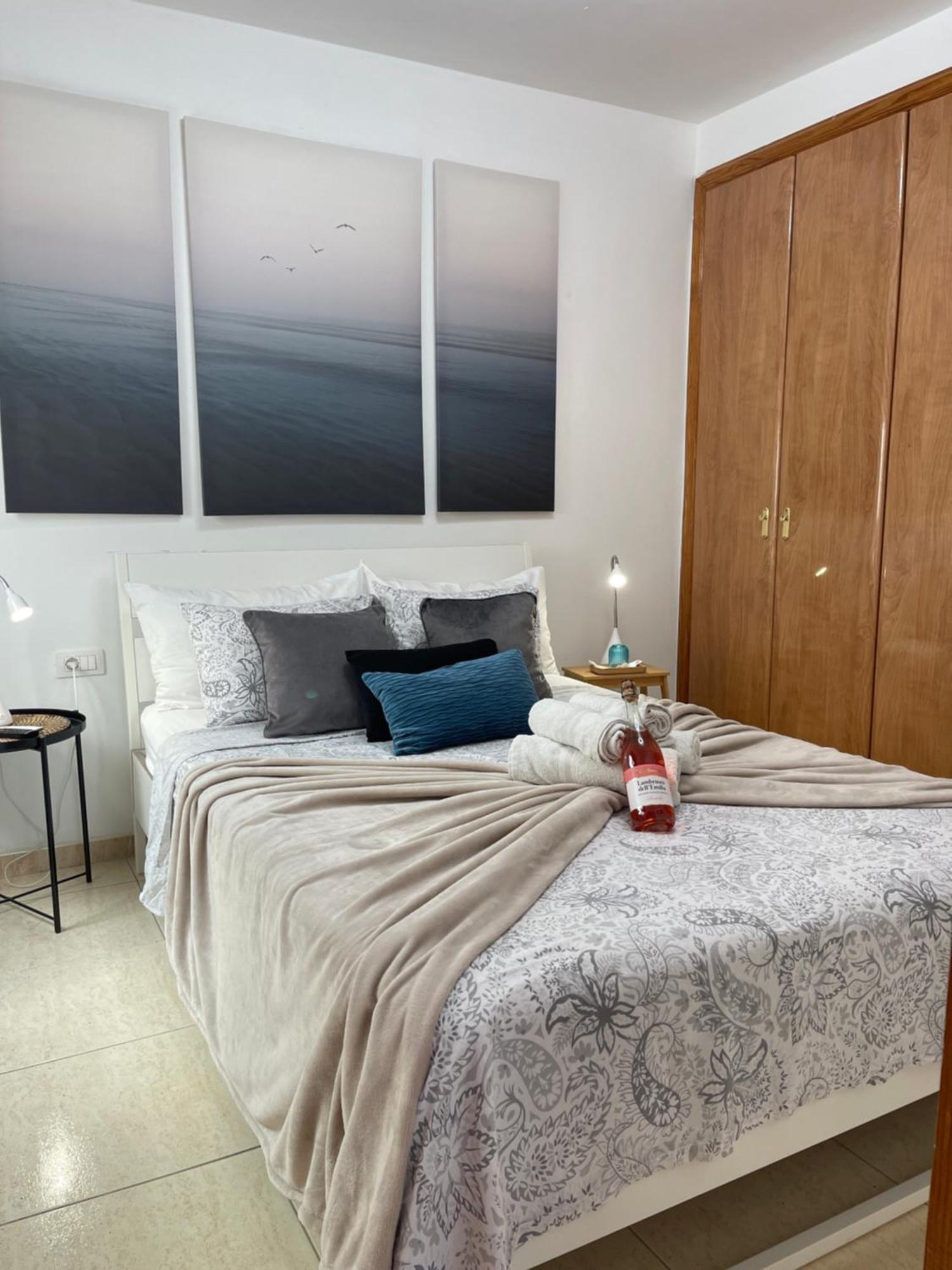 Penthouse With Sunset View Near The Beach La Listada Esterno foto